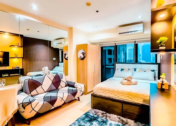 Poblacion With Pool Gym Jacuzzi And Pool Table * Manila
