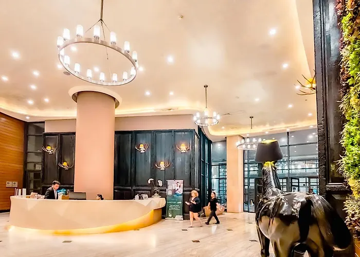 Poblacion With Pool Gym Jacuzzi And Pool Table Manila